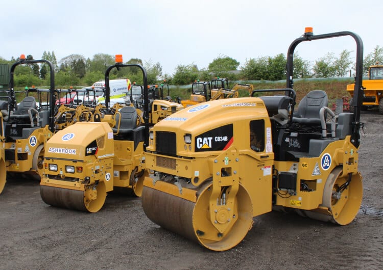 CAT CB34B COMPACTION ROLLER 1300MM