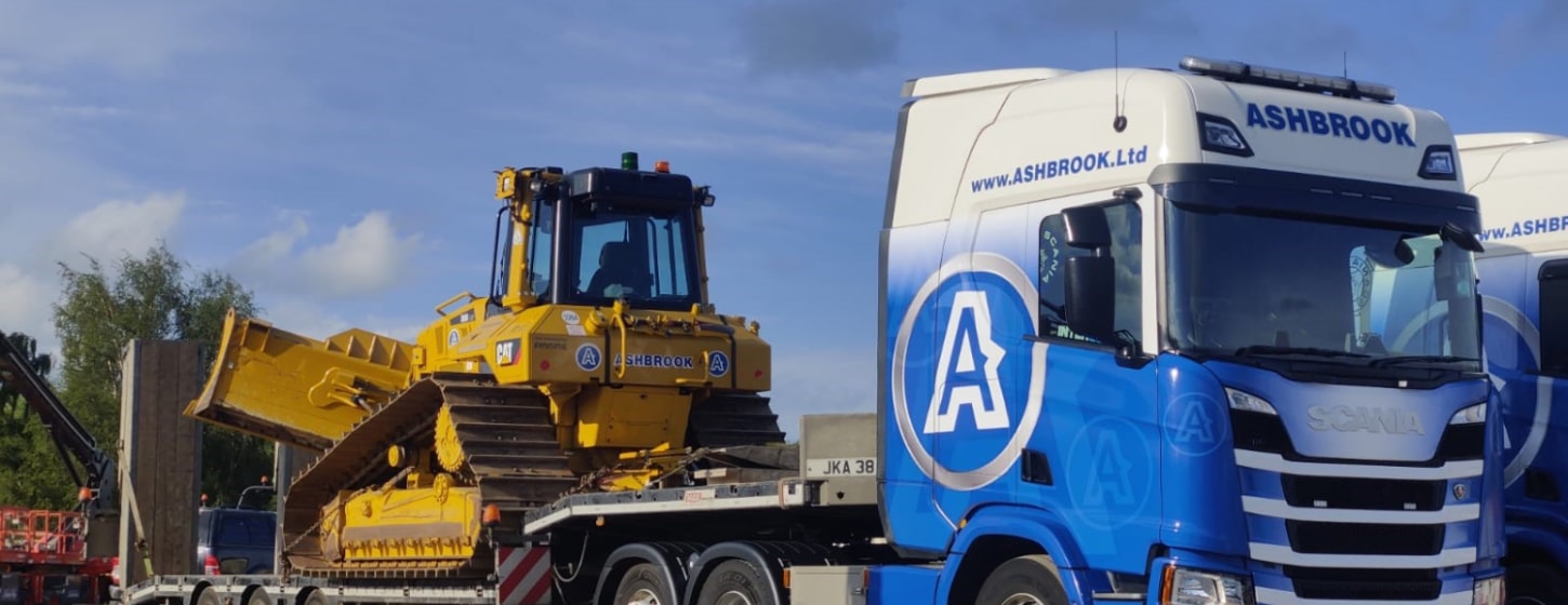 SPECIALIST MACHINERY TRANSPORT & HAULAGE SERVICES