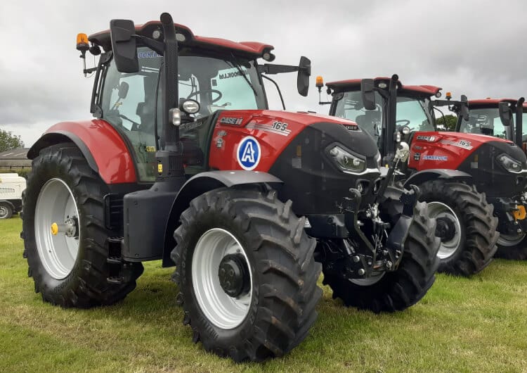 CASE PUMA 165 TRACTOR- MULTICONTROLLER