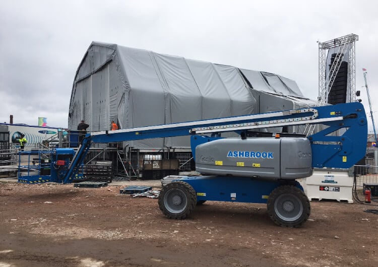 78FT (23.77M) GENIE Z80-60 DIESEL ARTICULATING BOOM