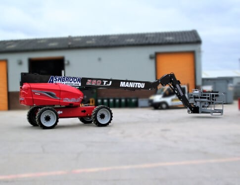 84FT (25.73M) MANITOU 280TJ TELESCOPIC STRAIGHT BOOM
