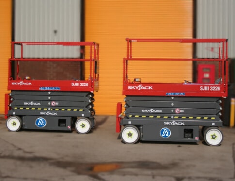 26FT (7.92M) SKYJACK SJIII 3226 ELECTRIC SCISSOR LIFT