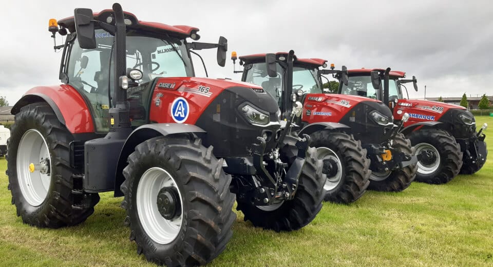 CASE FARMALL 55 C TRACTOR