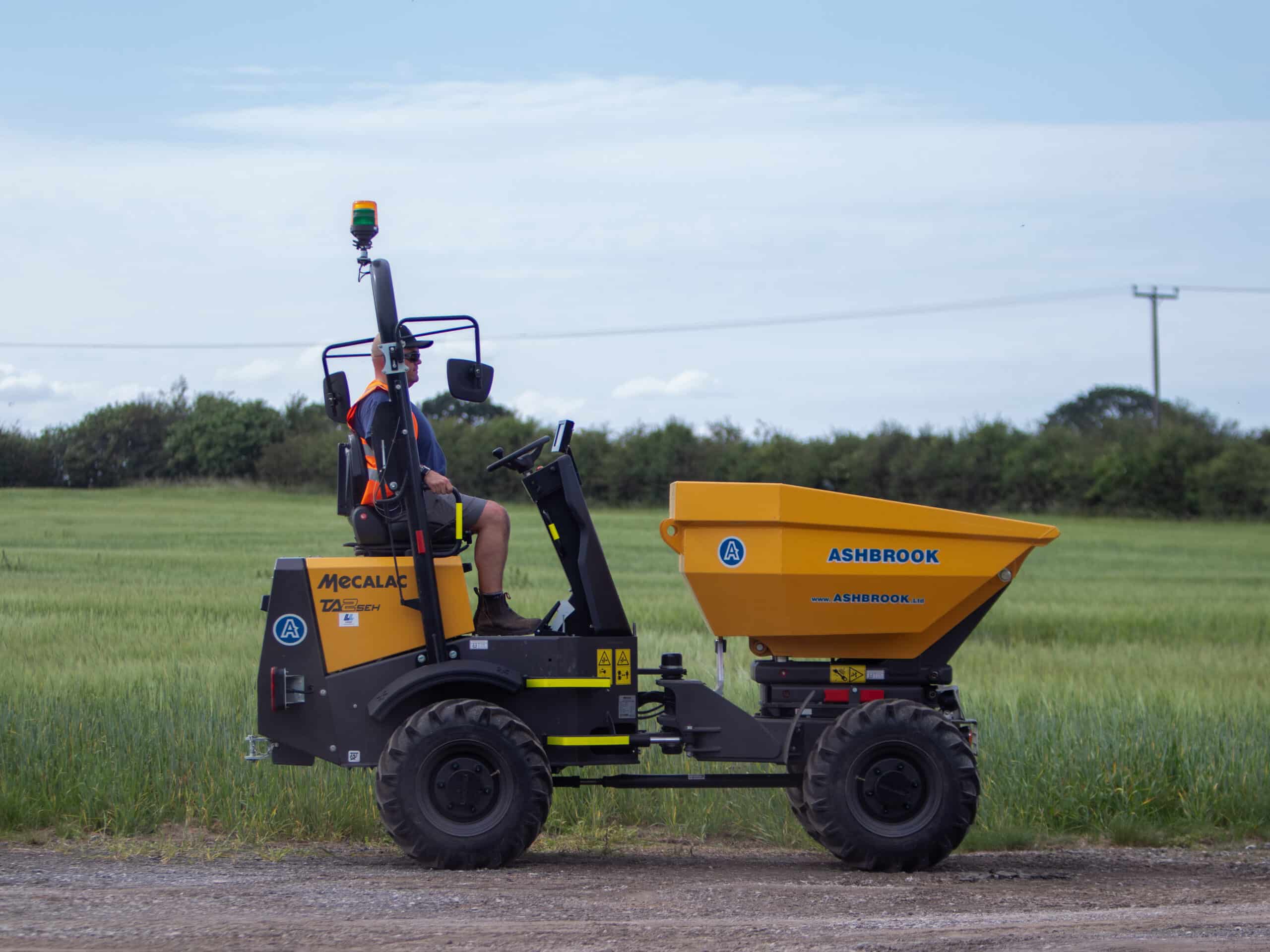 3T SITE DUMPER- MECALAC TA3H/ TA3SH STRAIGHT OR SWIVEL