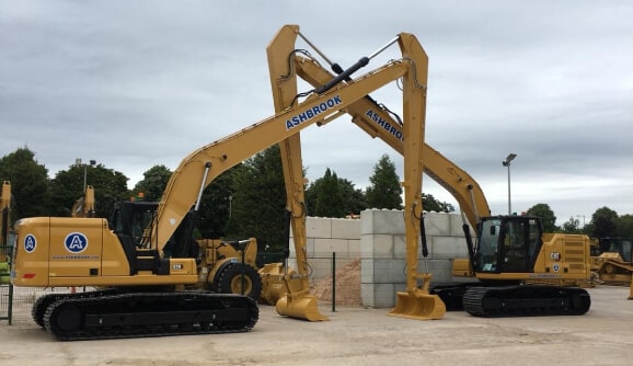 ASHBROOK TAKES DELIVERY OF THE FIRST CAT 320 SLR (SUPER LONG REACH) NEXT GENERATION EXCAVATORS IN THE UK Post Thumbnail