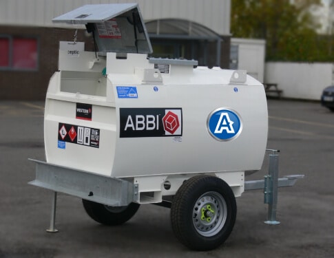 1,000 LITRE FUEL BOWSER- ROAD TOWABLE