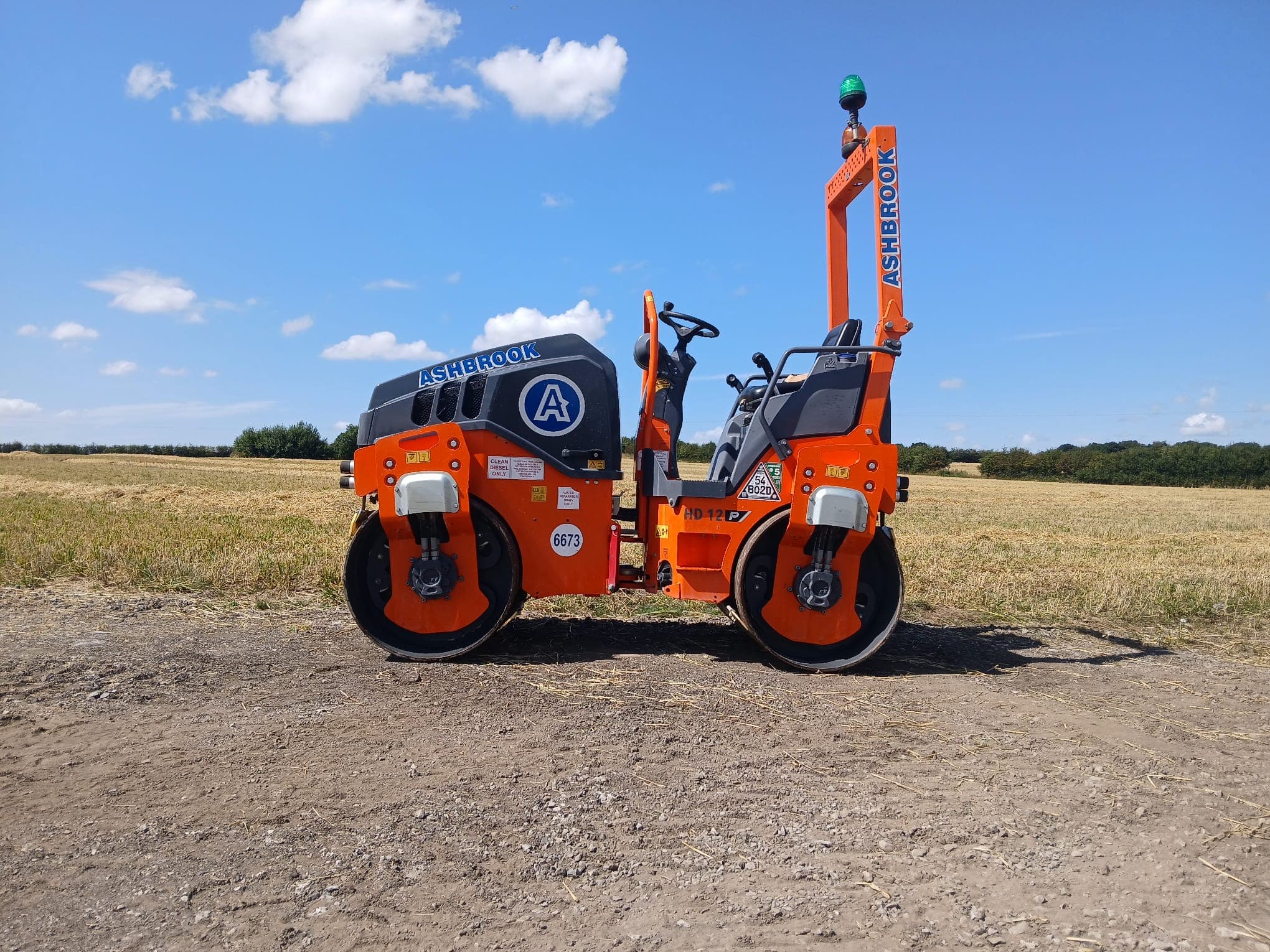 HAMM HD12VV COMPACTION ROLLER 1200MM