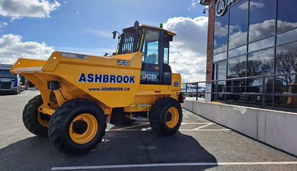 FLEET RENEWAL SEES A SPECIAL SITE DUMPER ENTER THE ASHBROOK HIRE FLEET Post Thumbnail