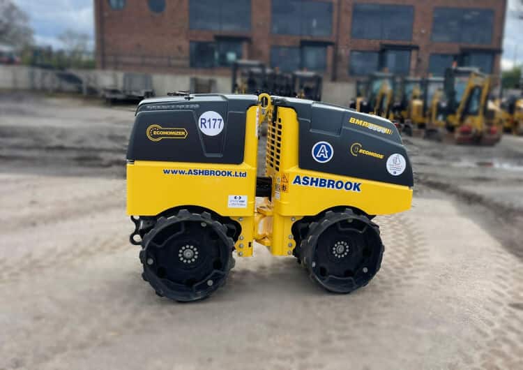 BOMAG BMP8500 TRENCH ROLLER