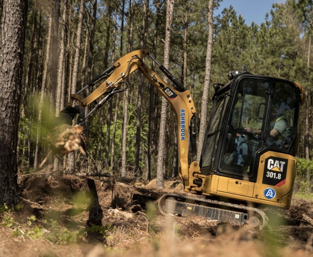 CAT 301.8 EXCAVATOR